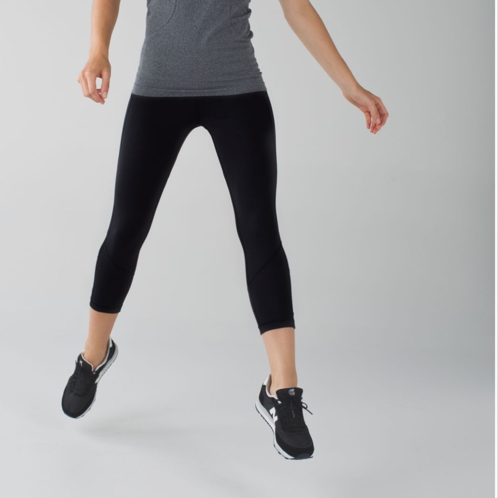 Lululemon Pace Rival Crop